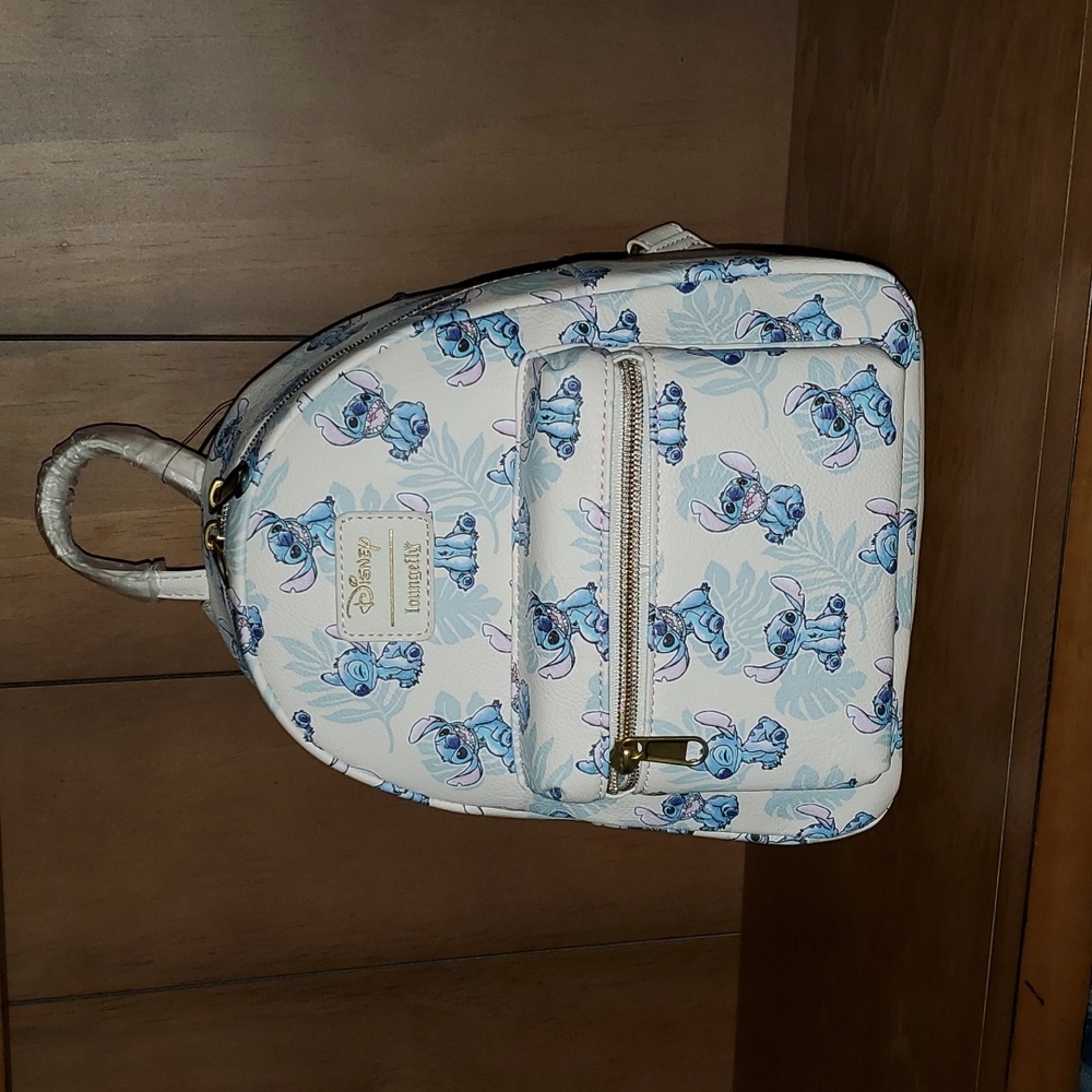 Cute Stitch Tropical Leaves Loungefly Backpack